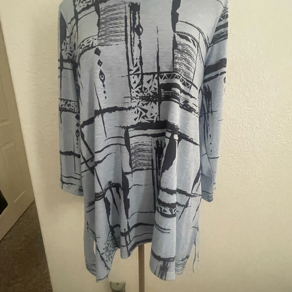 Stylish Geometric Women's Tunic Top